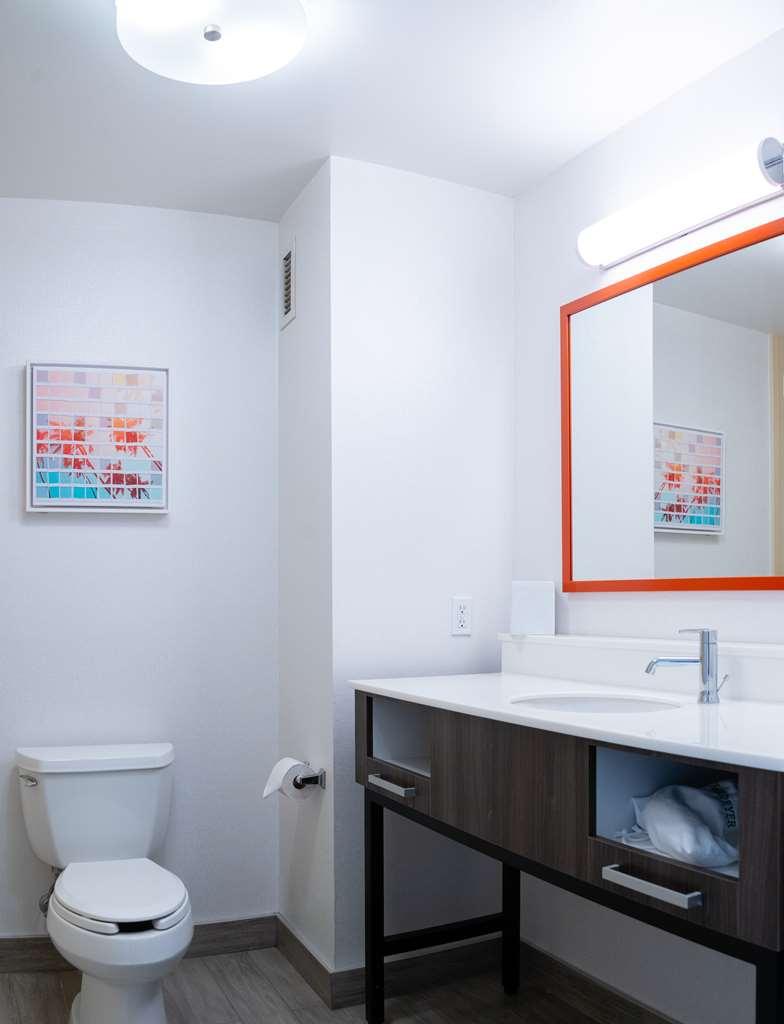 Hampton Inn & Suites Сийл Бийч Екстериор снимка