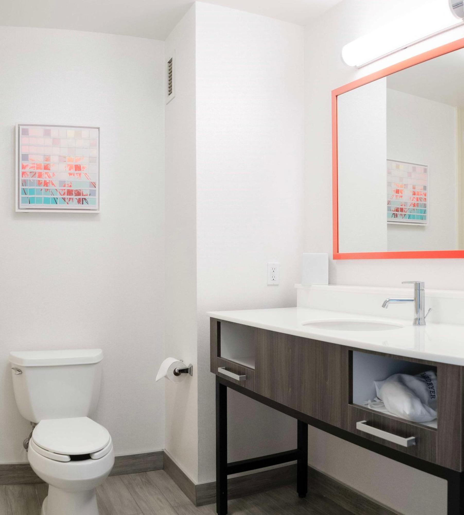 Hampton Inn & Suites Сийл Бийч Екстериор снимка